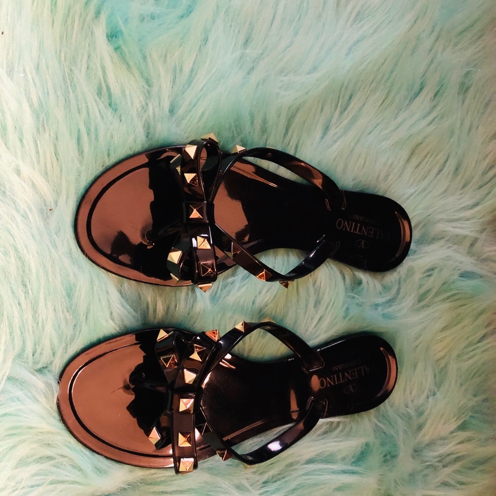 Valentino rockstud black sandals